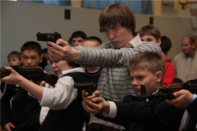 Самооборона с оружием в Москве